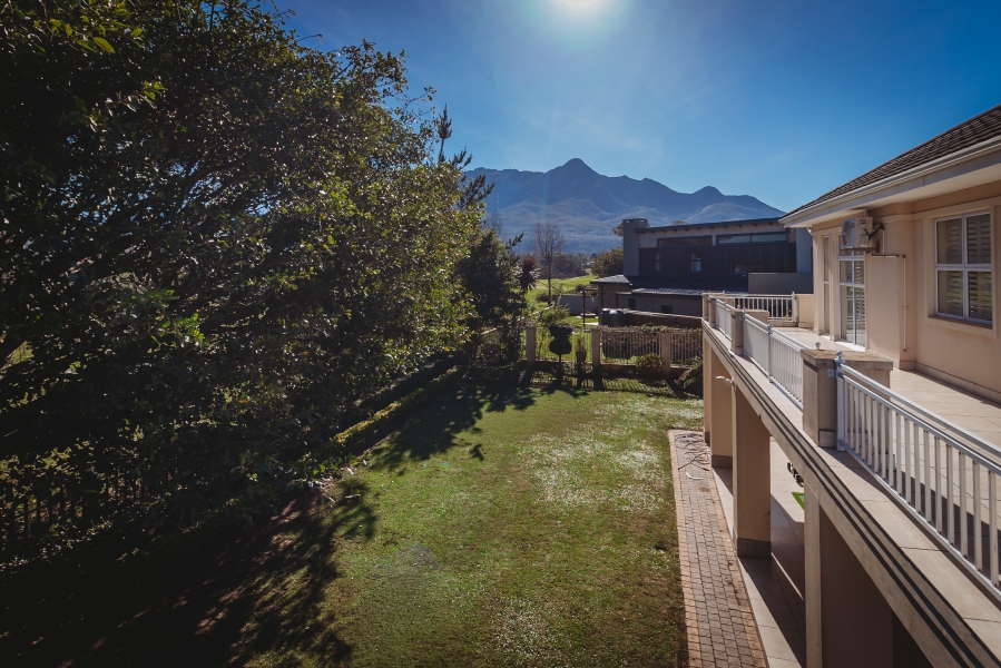 4 Bedroom Property for Sale in King George Park Western Cape